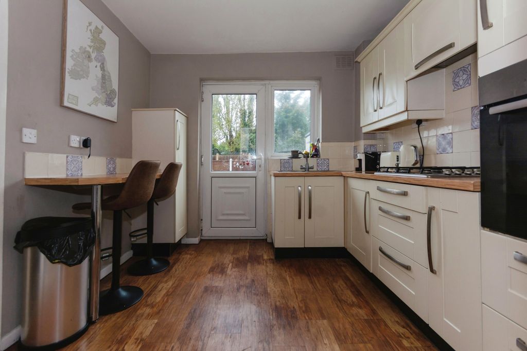 Property photo 3 of 15 Photography