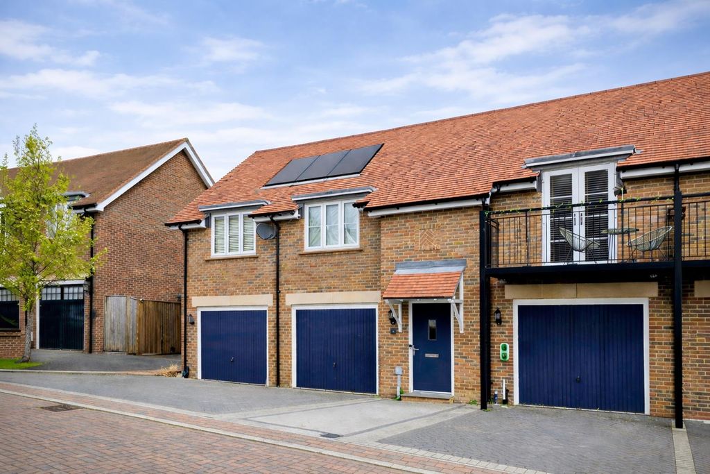 Property photo 1 of 18 New Front.Png