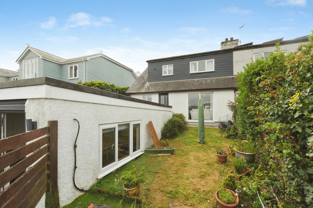 Property photo 2 of 18 Pbox-Img.Jpg