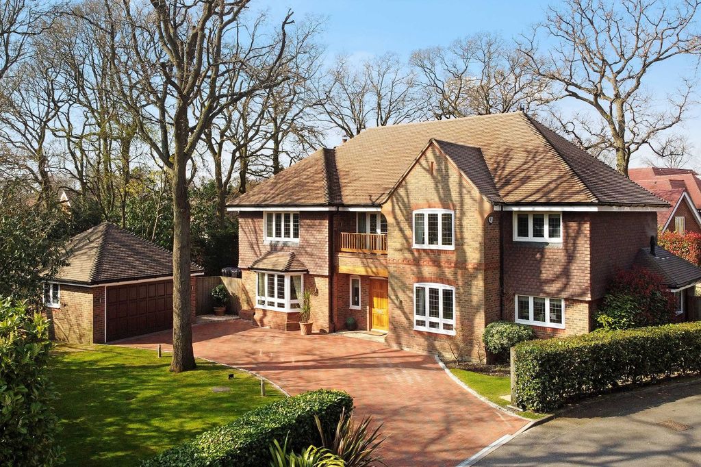 Property photo 1 of 24 Picture No. 18