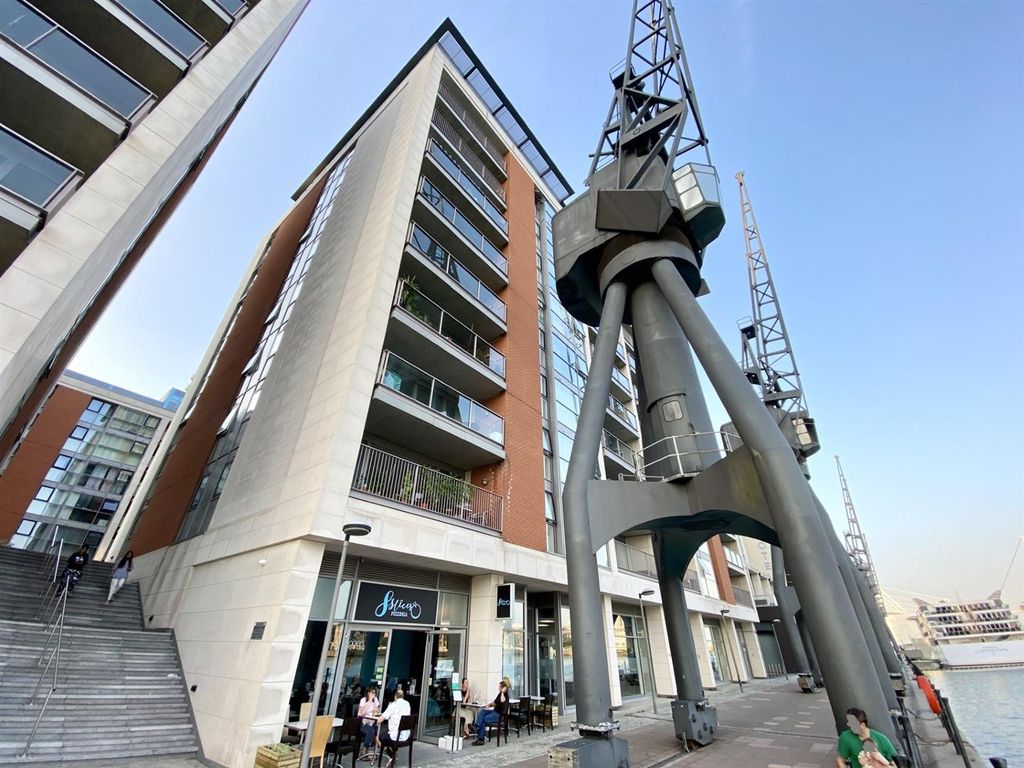 Property photo 1 of 13 Ext3.Jpg