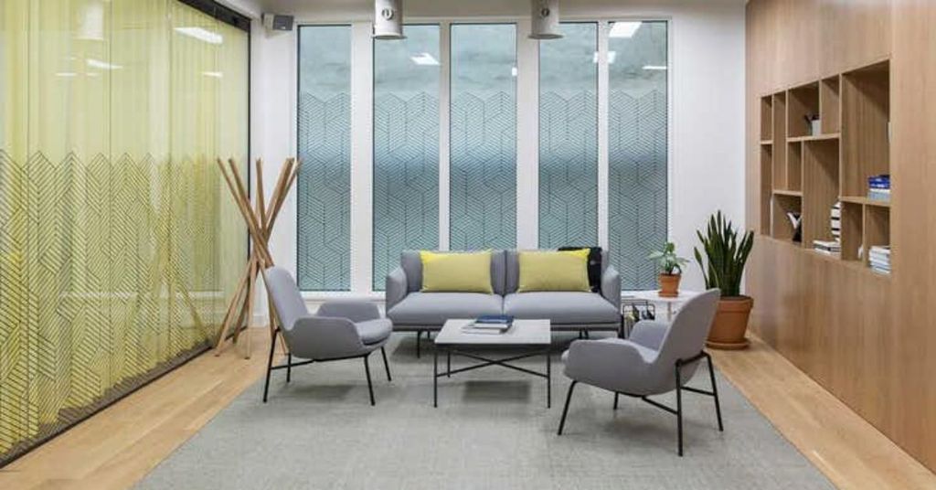 Property photo 2 of 5