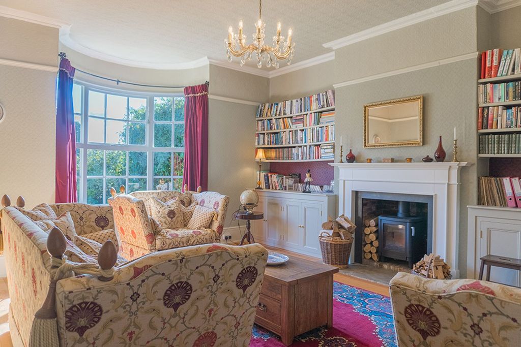 Property photo 2 of 30 Drawing Room