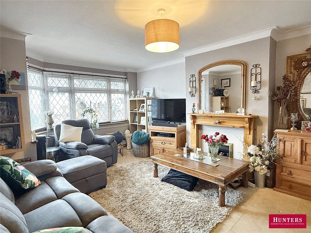 Property photo 2 of 20 Picture No. 04
