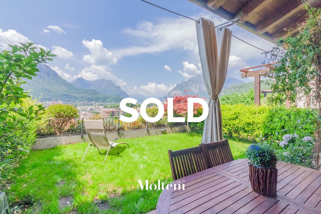 Property photo 1 of 44