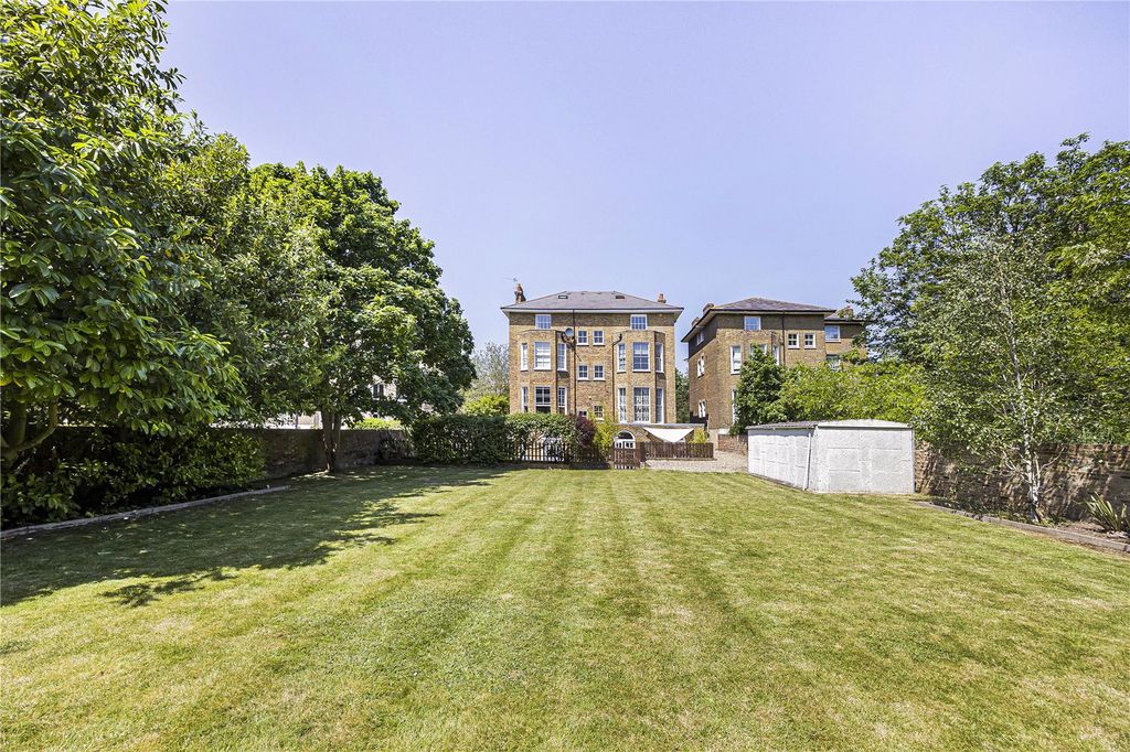 Property photo 3 of 12 Picture No. 07