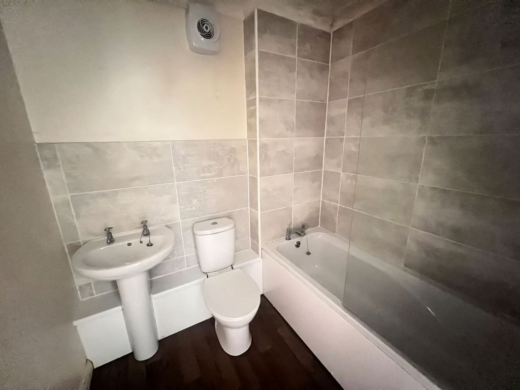 Property photo 2 of 7 Image 2