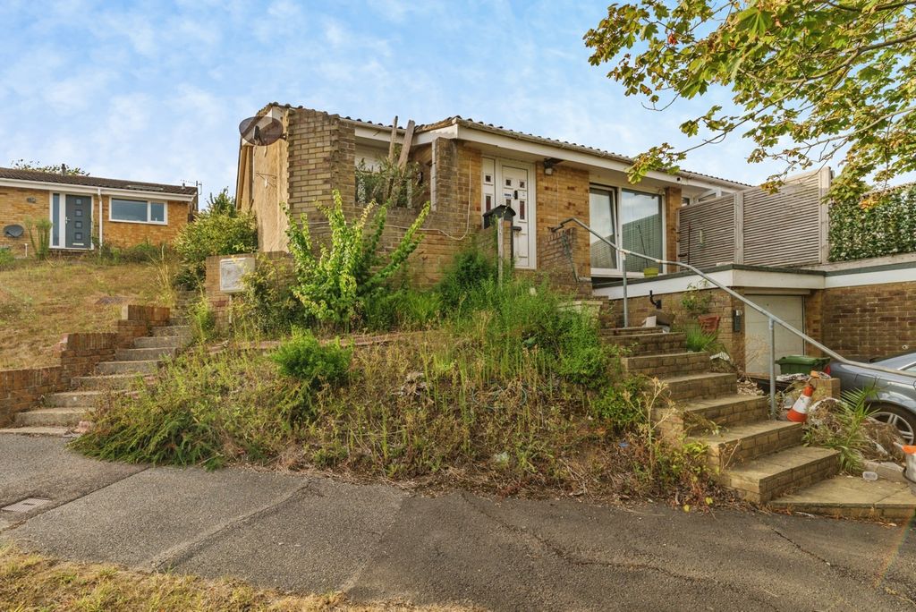Property photo 1 of 26 Pbox-Img.Jpg