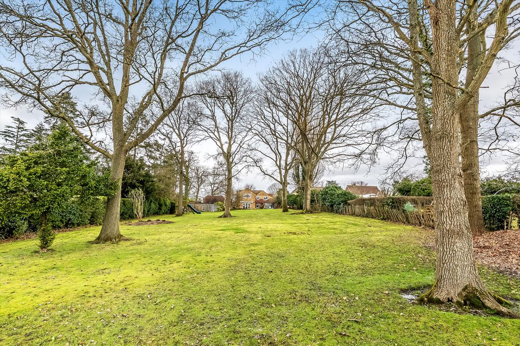 Property photo 2 of 23 Image