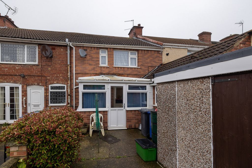 Property photo 1 of 3