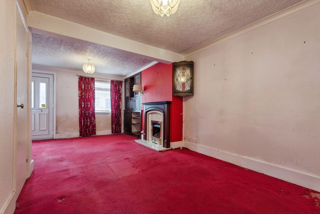 Property photo 2 of 17 Pbox-Img.Jpg