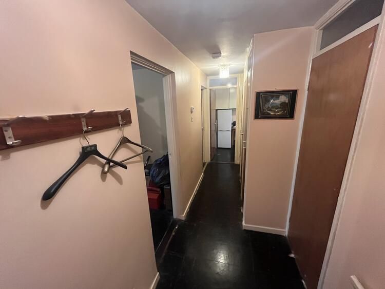 Property photo 2 of 11 11