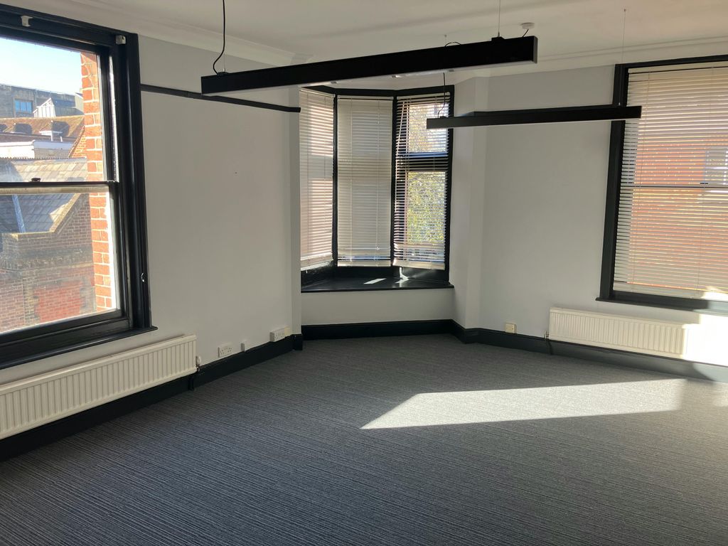 Property photo 2 of 4 Image00003.Jpeg