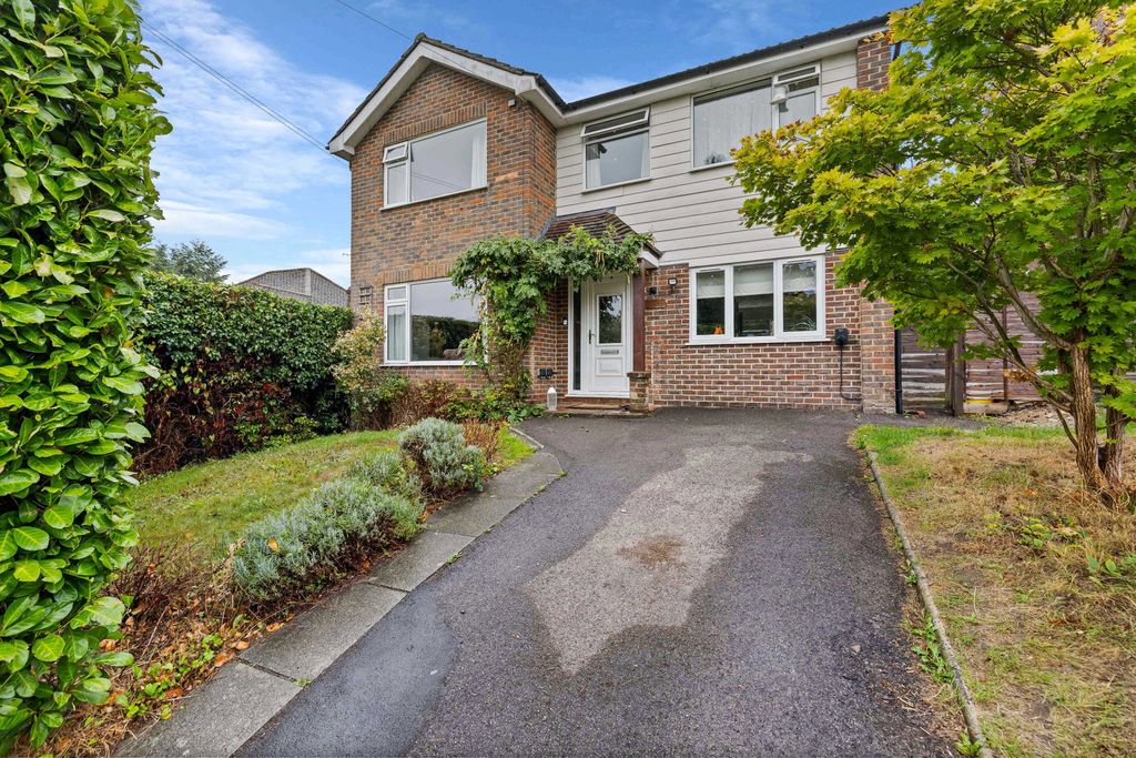 Property photo 1 of 20