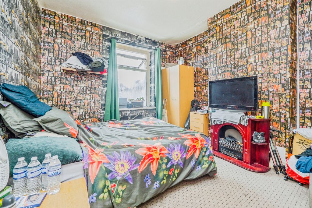 Property photo 3 of 14