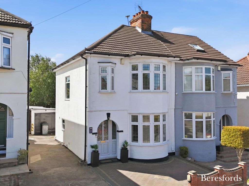 Property photo 1 of 23 Picture No. 04