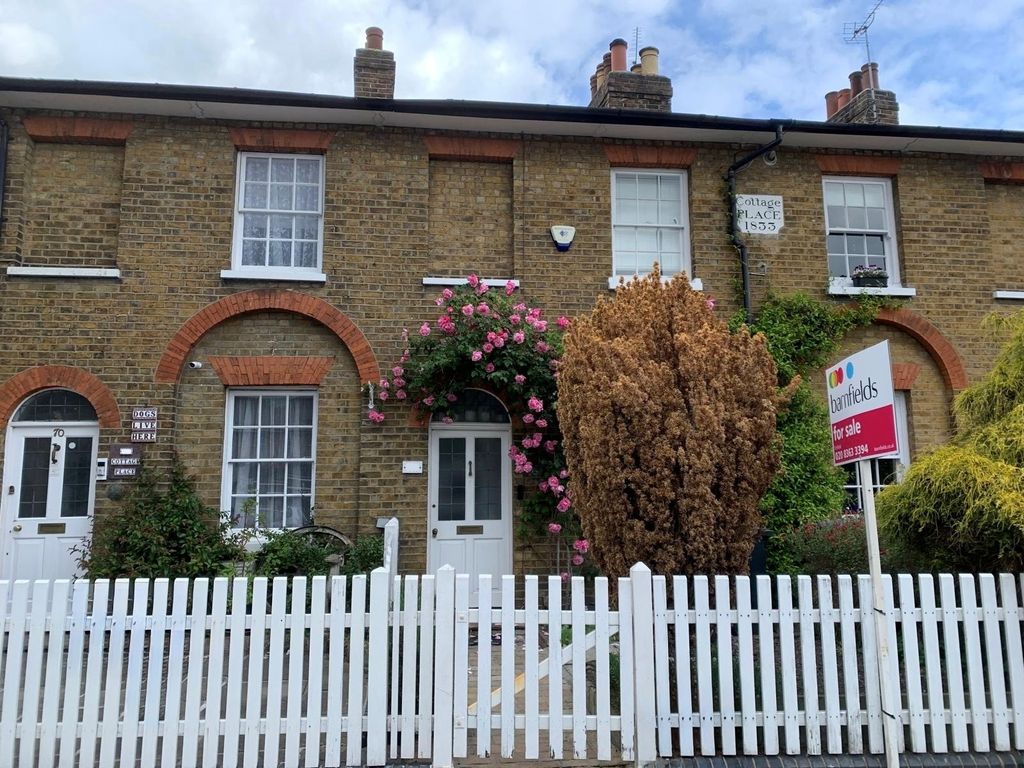 Property photo 1 of 12