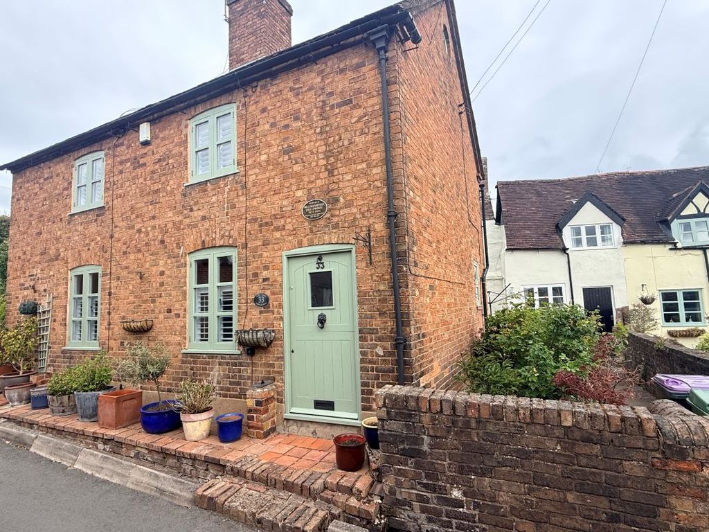 Property photo 2 of 32