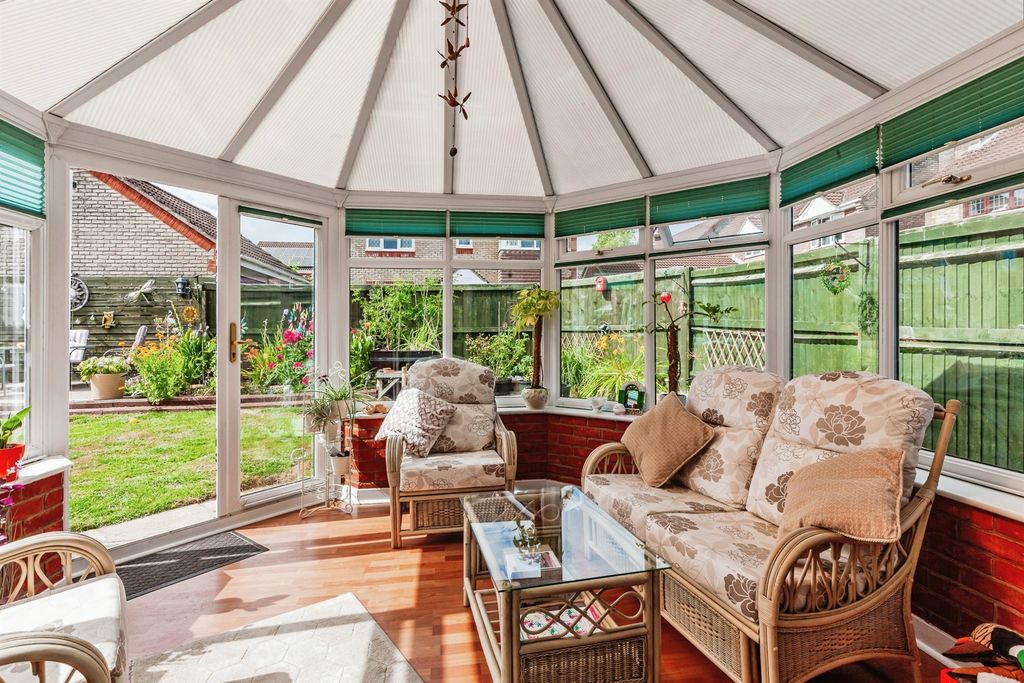 Property photo 3 of 15