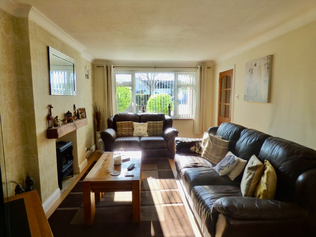 Property photo 3 of 22