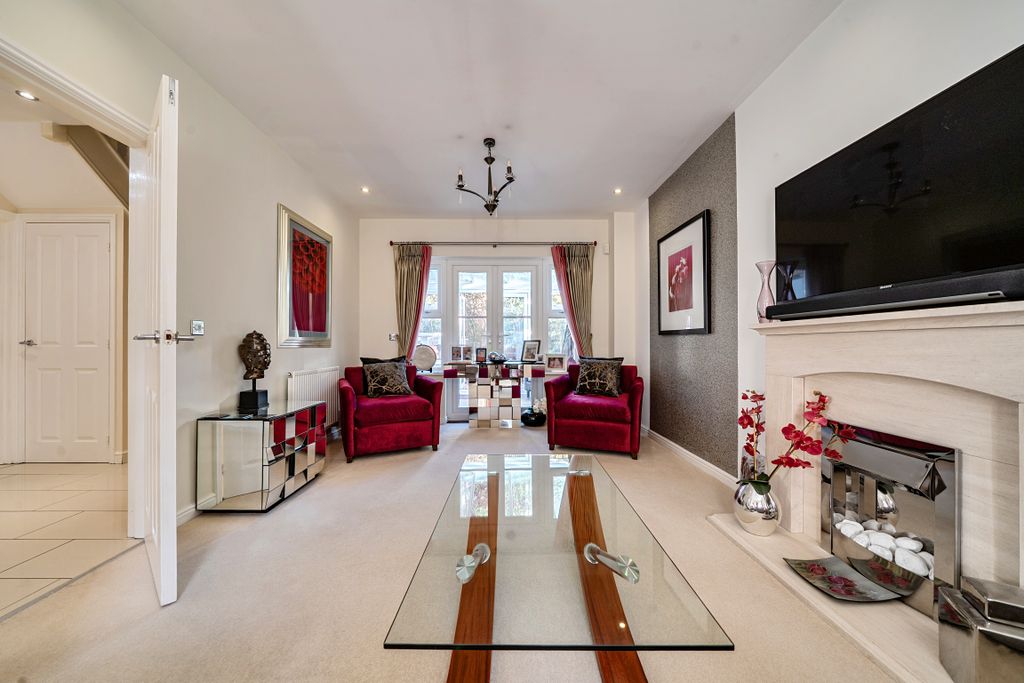 Property photo 2 of 18 152669014