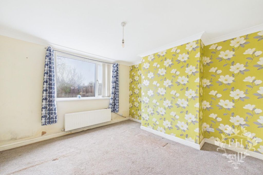 Property photo 3 of 11 Cam02002G0-Pr0258-Still006.Jpg