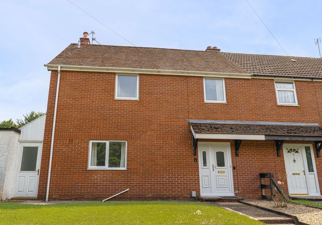 Property photo 1 of 40