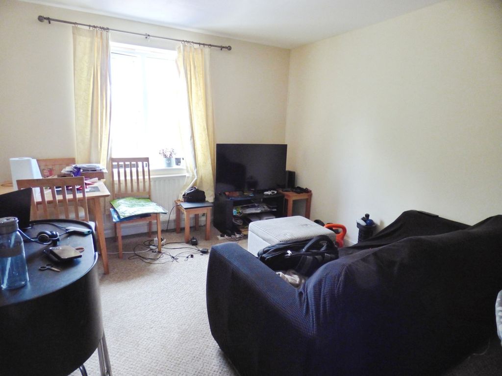 Property photo 2 of 10 Pbox-Img.Jpg
