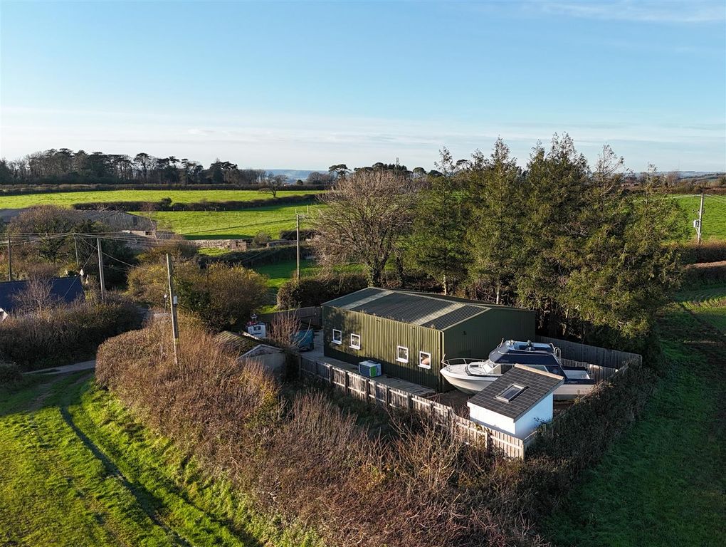 Property photo 1 of 14 Image00015.Jpeg