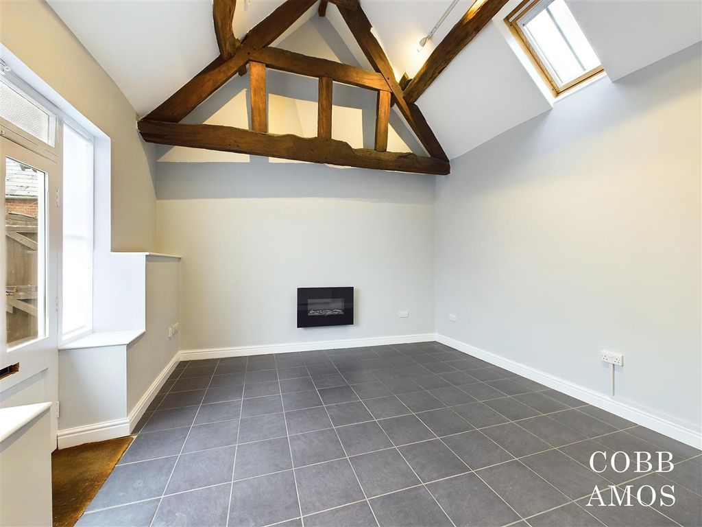 Property photo 2 of 13 Cam02803G0-Pr0136-Still003.Jpg