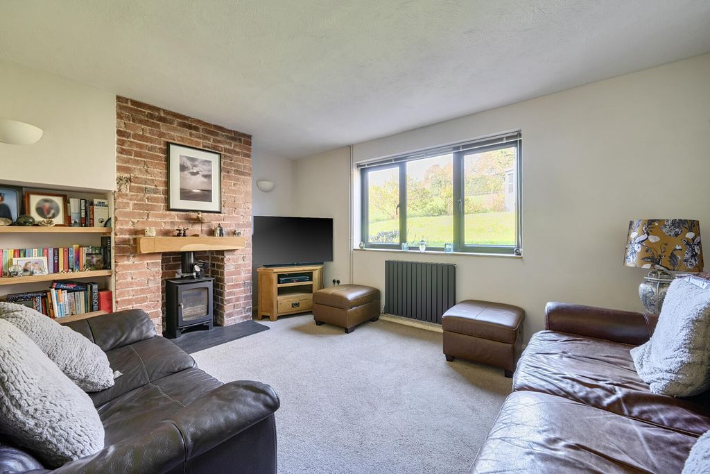 Property photo 2 of 23 Living Room