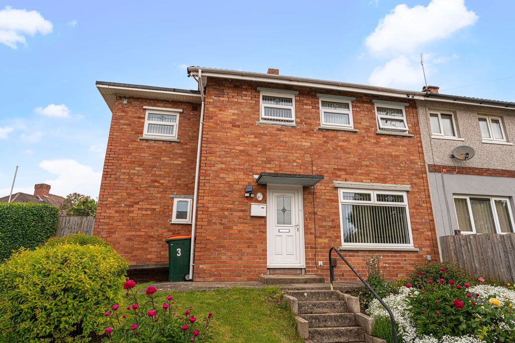 Property photo 1 of 39