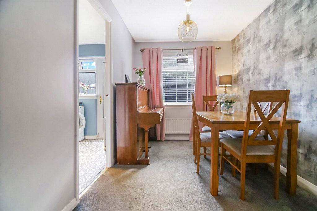 Property photo 3 of 21 Picture No. 07