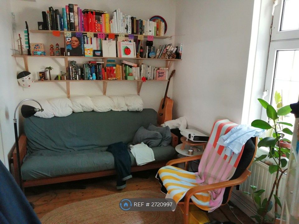 Property photo 3 of 6