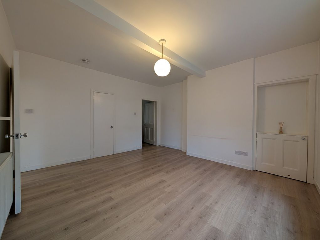 Property photo 1 of 18 Photo 1