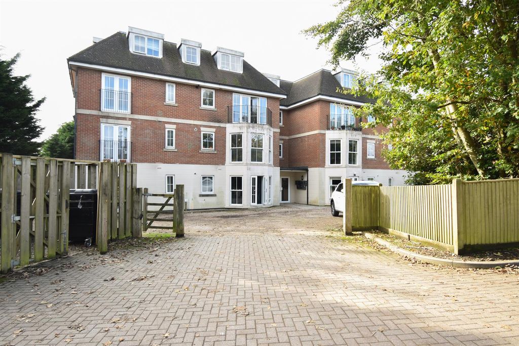 Property photo 1 of 14 Front Elevation