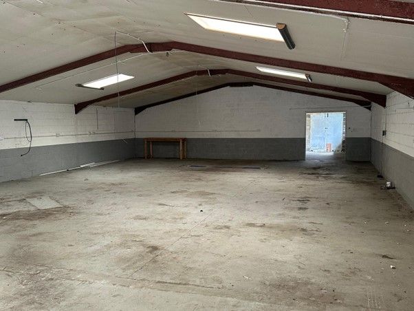 Property photo 2 of 3