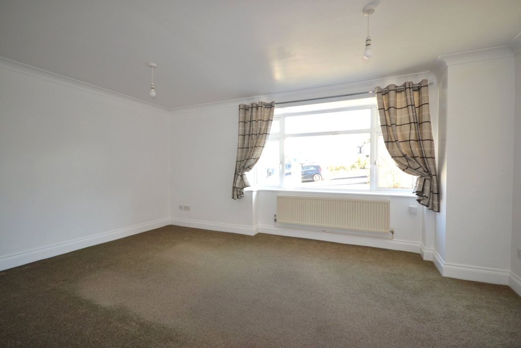 Property photo 3 of 9 Picture No. 19