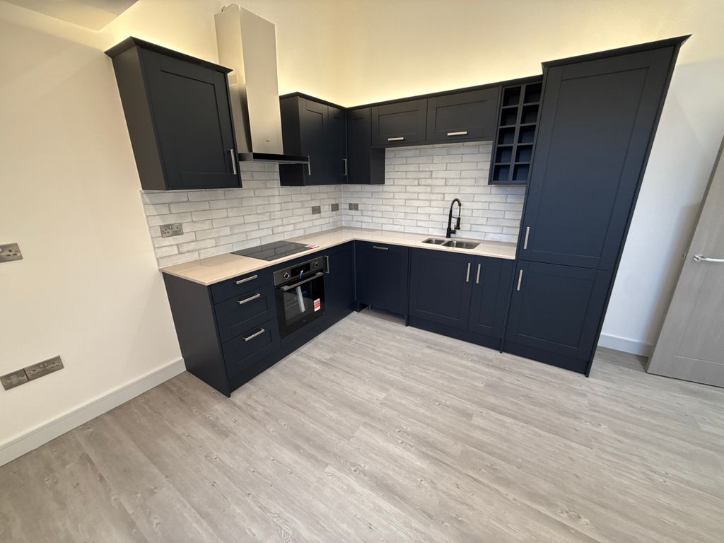 Property photo 2 of 11 Dji_20260126_114940_521