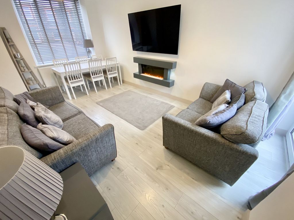 Property photo 2 of 14 Lounge-Dining Room