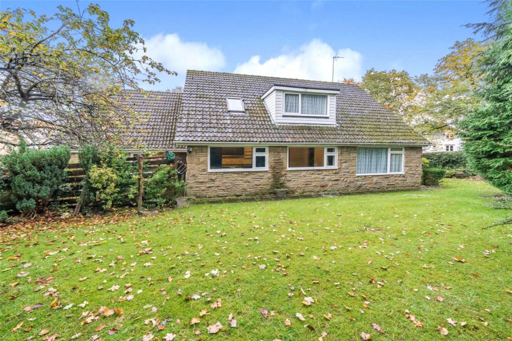Property photo 1 of 17 Picture No. 24