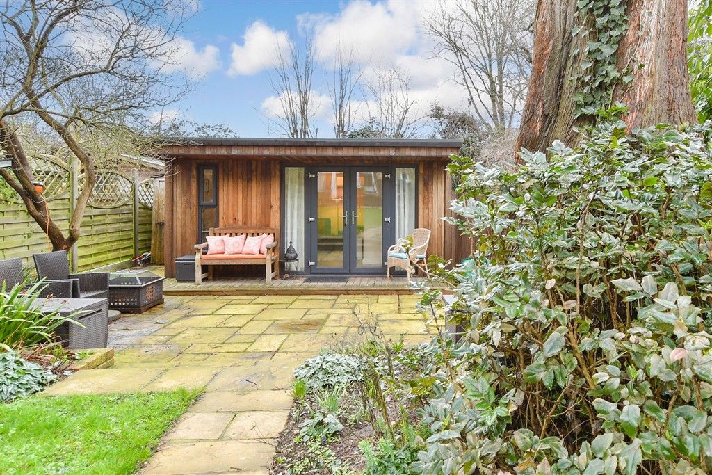 Property photo 3 of 16 Workshop/Outbuildings