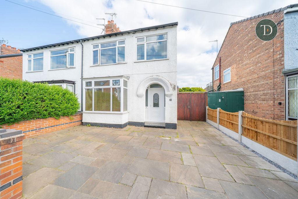 Property photo 1 of 24