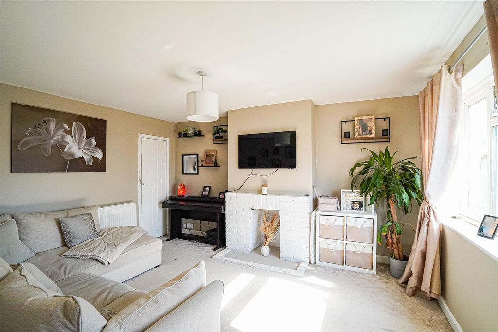 Property photo 3 of 27 Dsc03392.Jpg