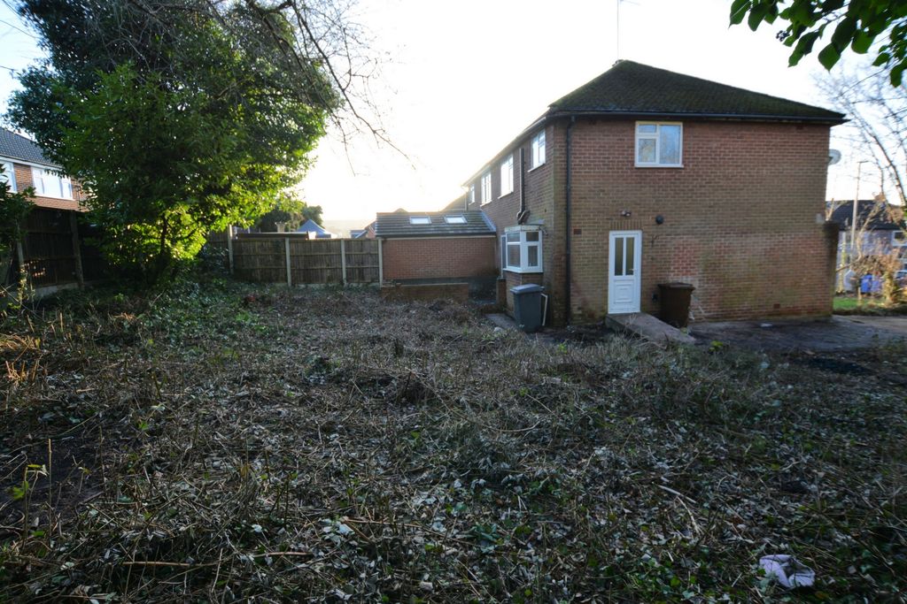 Property photo 3 of 15 Photo 16