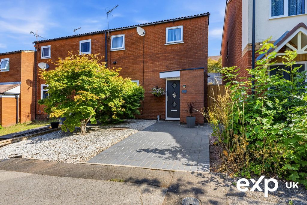 Property photo 1 of 30