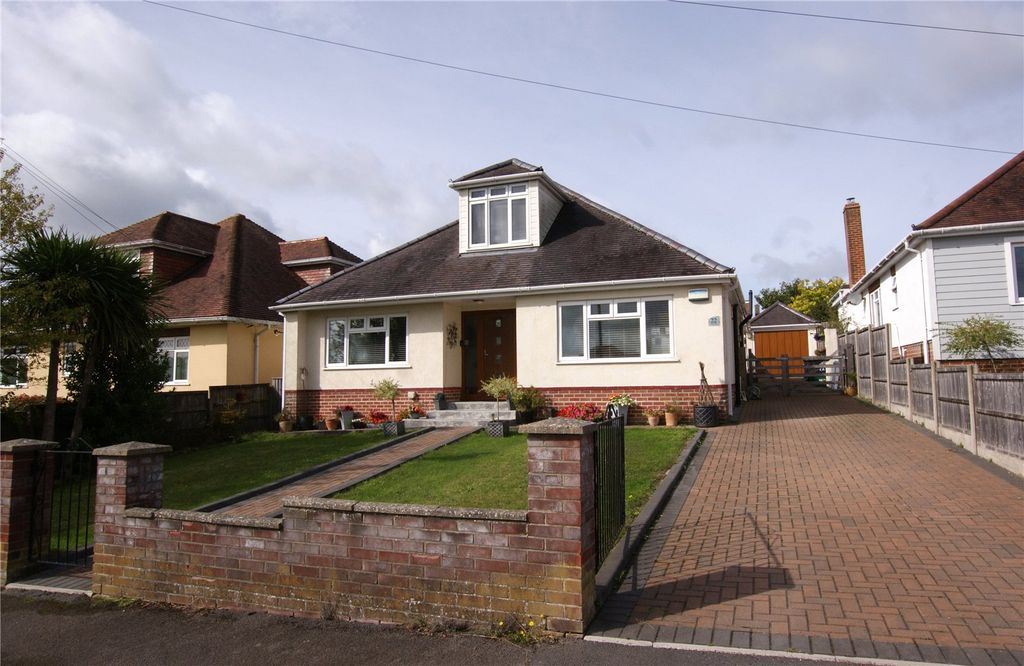 Property photo 1 of 15 Picture No. 01