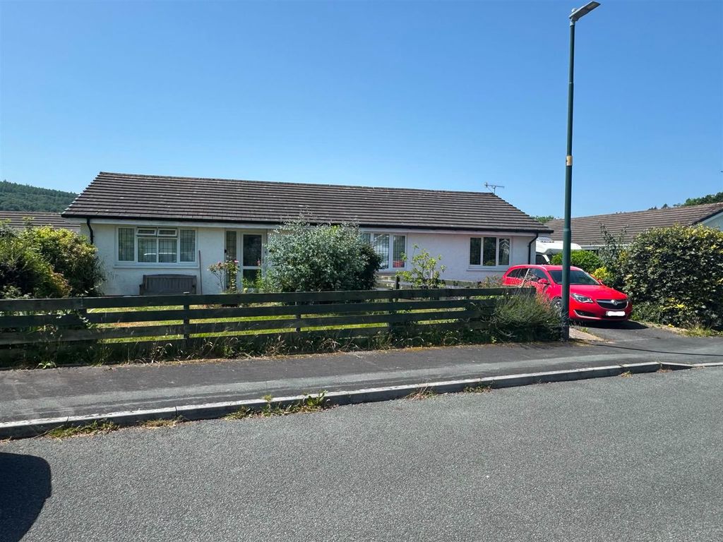 Property photo 1 of 19 Fore 2.Jpg