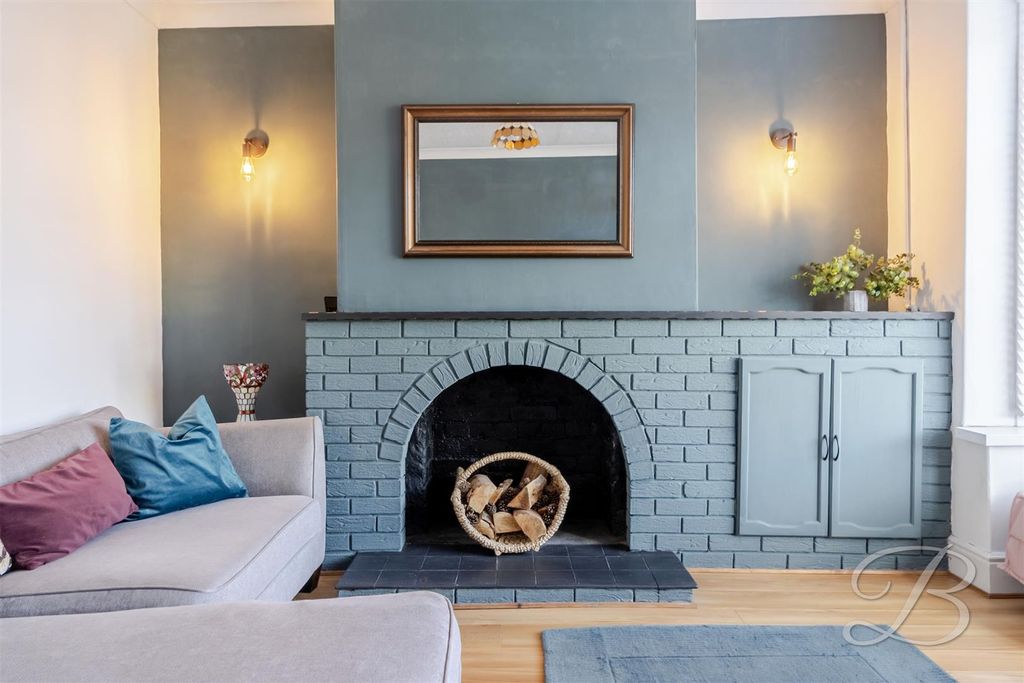 Property photo 3 of 17 Ccltd-2.Jpg