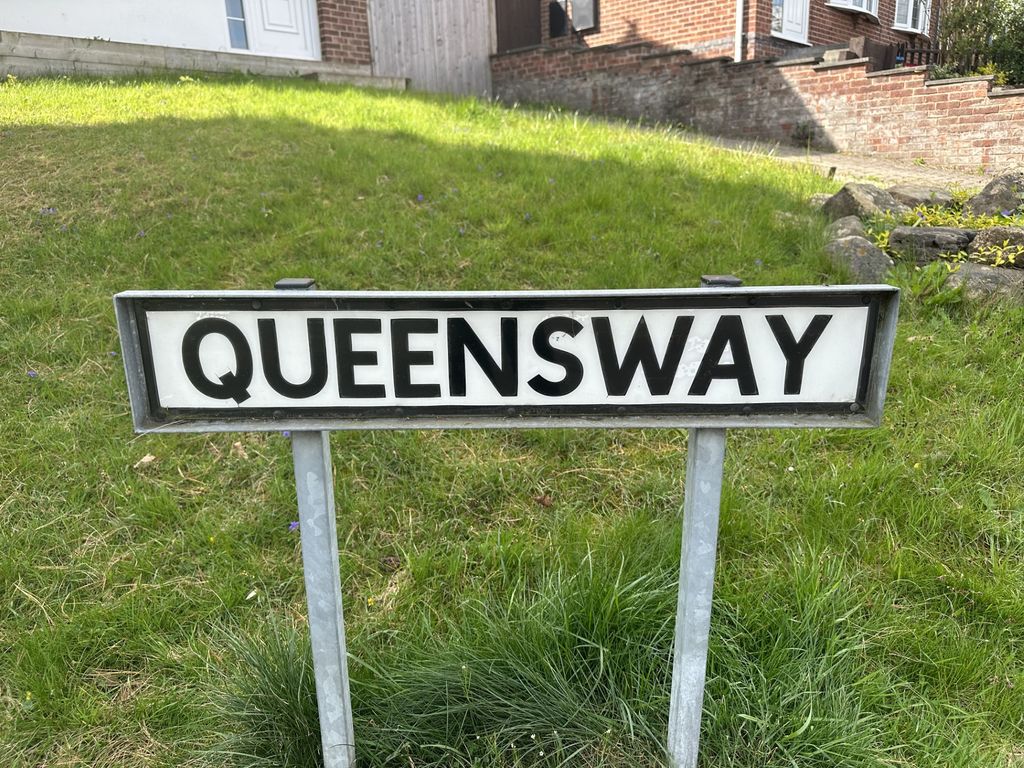 Property photo 2 of 2